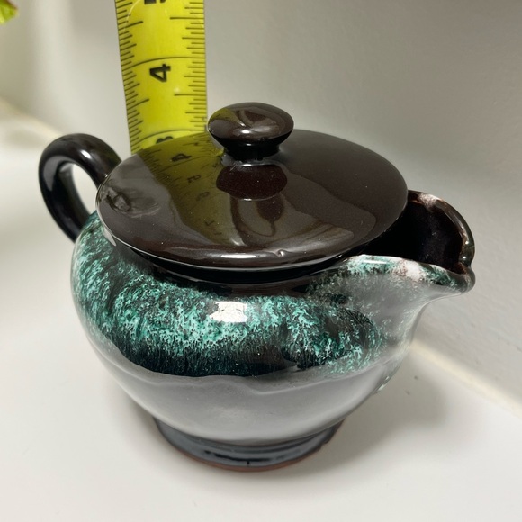 Vintage Royal Canadian Art Pottery Creamer with Lid Blue Drip Glaze Ceramic Art - Picture 8 of 8